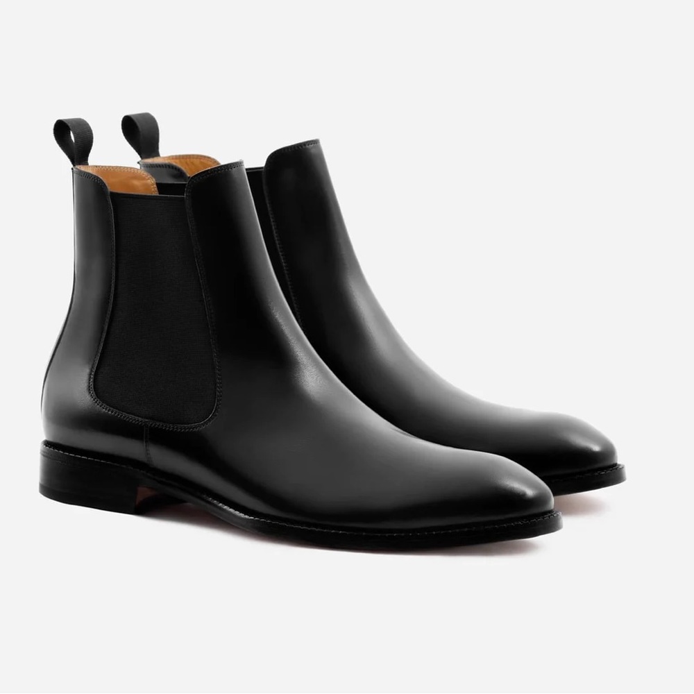 Everlane Women’s Chelsea Boots Genuine Leather